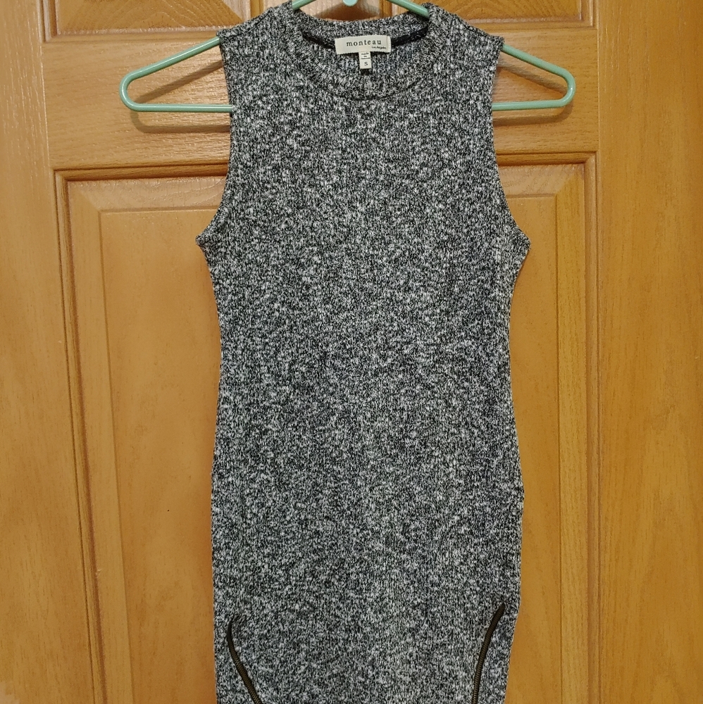 Knit Mini-Dress with zipper detail